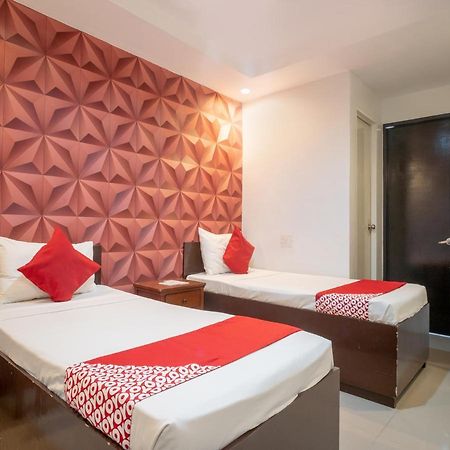 Oyo 697 Obrero Suites Davao City Екстериор снимка